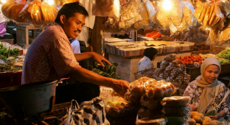 Cara Menghitung Zakat Perdagangan Untuk Pemilik Toko Panduan Lengkap Untuk Bisnis Yang Berkah